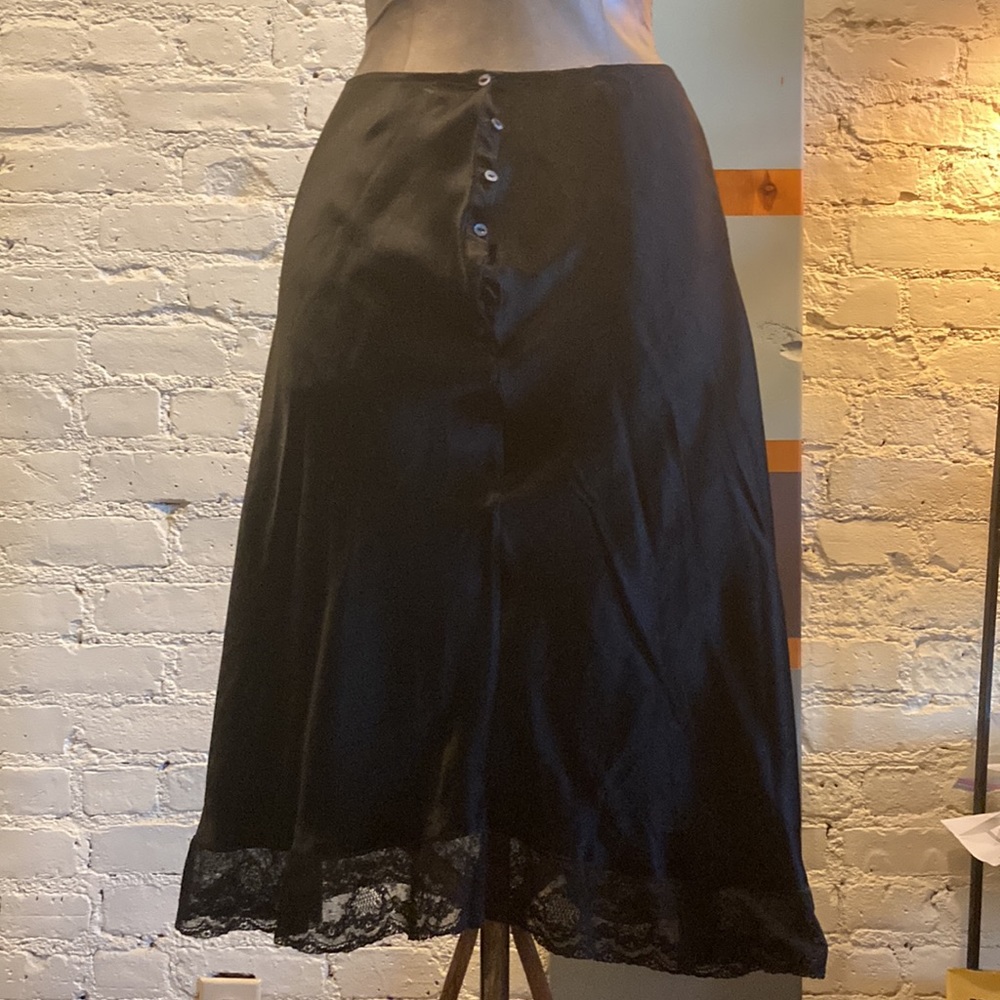 Vintage black satin slip skirt circa 1940s size M - Picture 10 of 10